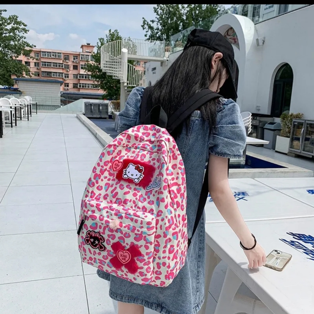 🆕 Hello Kitty Leopard Print Backpack 🎒 - Picture 3 of 12